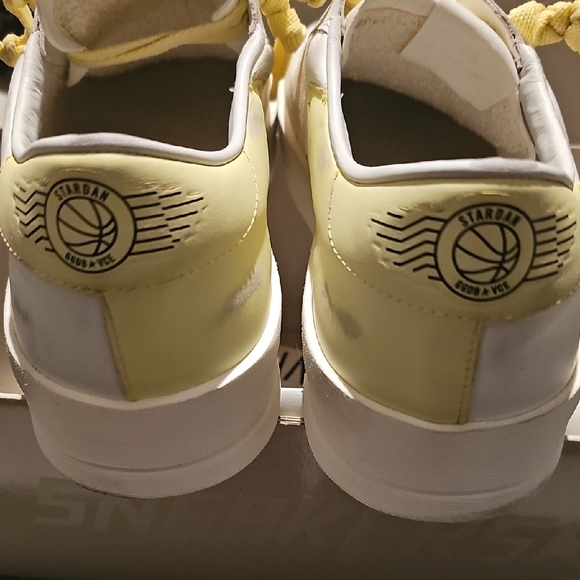Golden Goose White and Yellow Stardan Sneakers - Picture 8 of 13